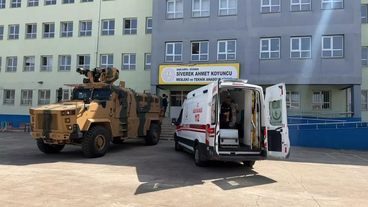 Şanlıurfa Siverek’te Lisede Silahlı Saldırı: 16 Yaralı, Saldırgan İntihar Etti