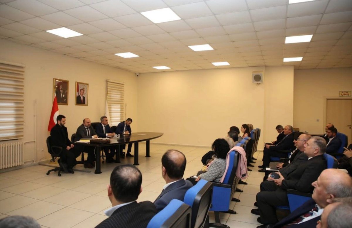 Küçükçekmece Kaymakamlığı’nda elektrik zirvesi