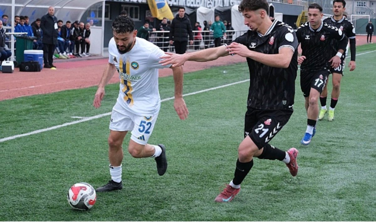 KÜÇÜKÇEKMECE SİNOPSPOR’DAN NET GALİBİYET: 3-0