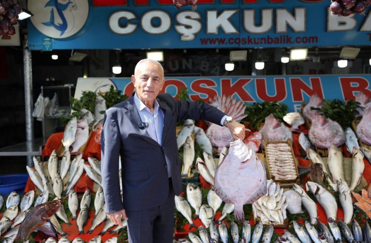 Küçükçekmece Belediye Başkanı Kemal Çebi'den Balıkçı Esnafına Yeni Sezon Ziyareti