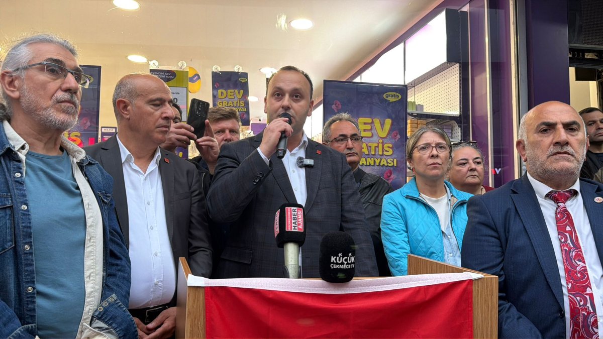 CHP’den İstanbul’da 39 İlçede Ortak Basın Açıklaması