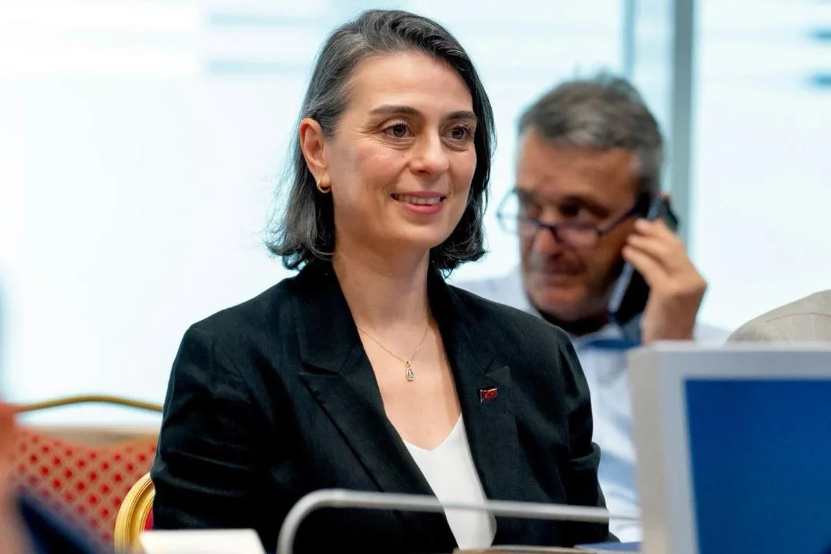 Üsküdar Belediye Başkanı Sinem Dedetaş Tutuklandı