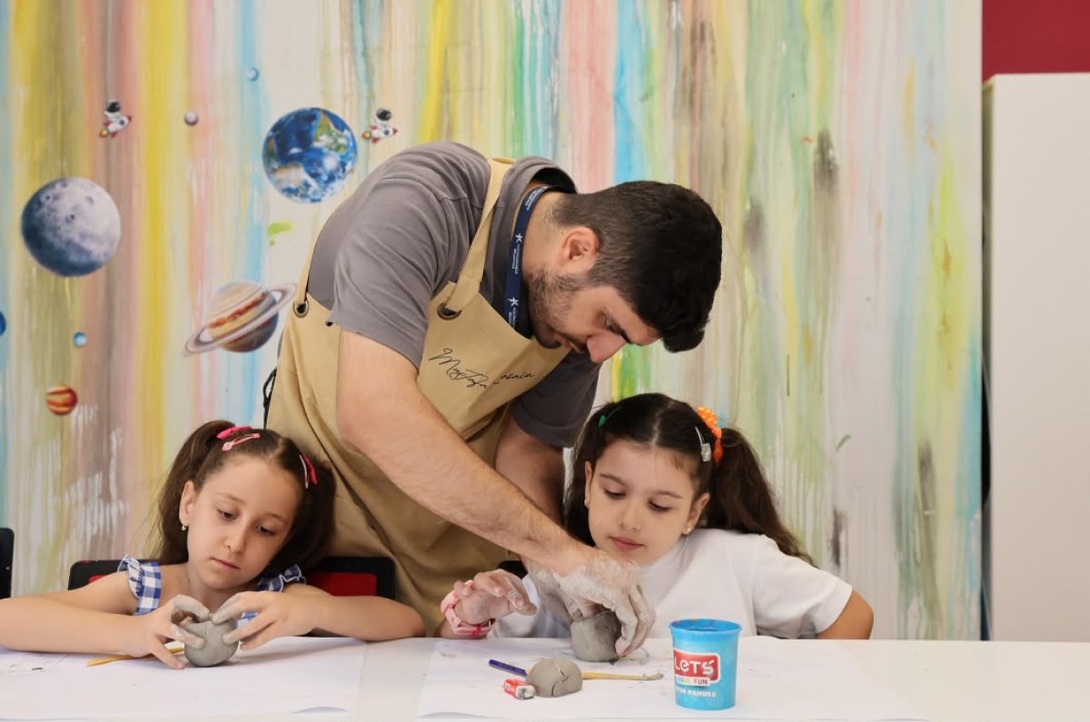 Küçükçekmece'de Yaz Tatili Sanatla Geçiyor: GSA Yaz Sanat Atölyeleri Başladı
